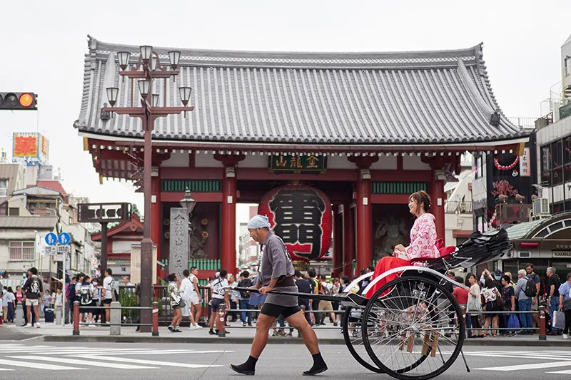 Giá vé xe kéo ở Asakusa rất rẻ